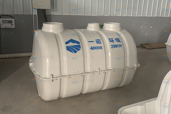 農(nóng)廁改造用玻璃鋼化糞池價(jià)格由什么決定？